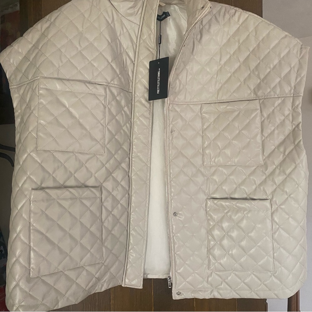 Pretty Little Things Oversized Cream Vest.  NWT